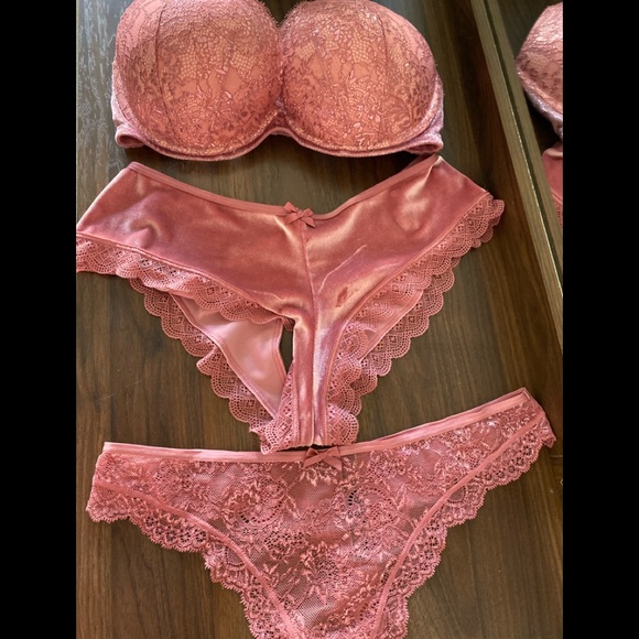 Victoria's Secret Other - VS Very Sexy Push-up Bra thong/Cheeky Panty